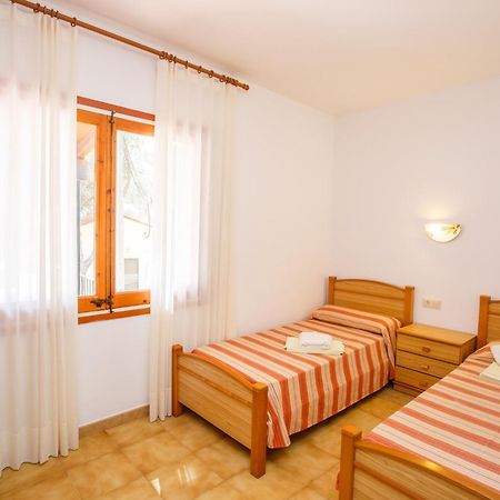 Isern Baix 2H Pals Bagian luar foto